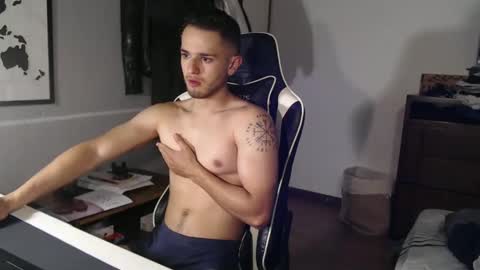 massimo online show from October 2025 11:02:02 PM