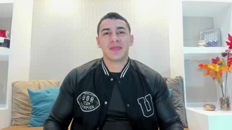 Massimo Contie online show from January 2025 12:46:02 PM