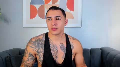 Massimo Contie online show from November 2025 12:11:02 PM