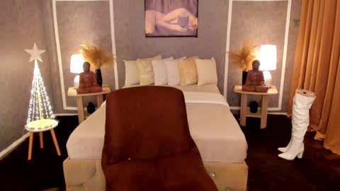 Goddess Mharian online show from December 2024 06:45:02 AM