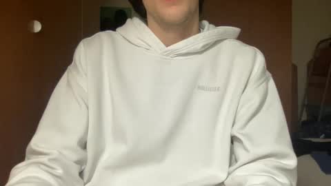 massiverob99 online show from April 2026 03:07:02 PM