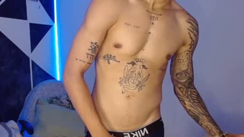 master_black777 online show from September 2025 12:32:01 AM