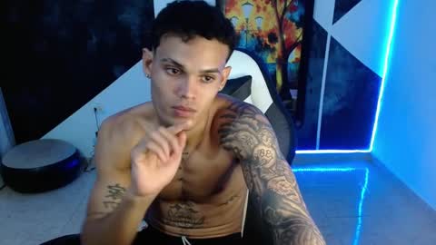 master_black777 online show from March 2026 11:00:02 PM