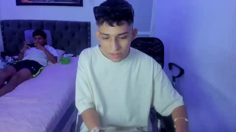 master_boy28 online show from February 2025 05:40:02 PM