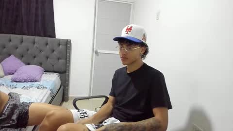 master_boy28 online show from November 2025 10:42:02 PM