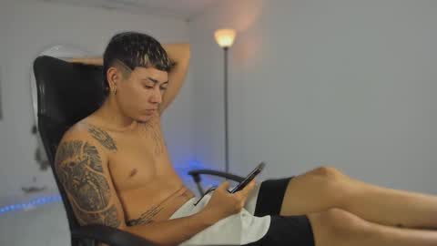 master_control777 online show from January 2026 04:33:02 PM