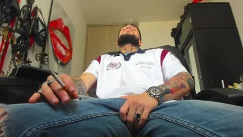 steven  online show from January 2025 04:48:01 PM