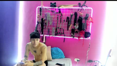 Snapshot of masteraxelandmelany chatting on April 2026 12:21:01 PM Axel And Melany online show from April 2026 12:21:01 PM