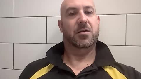 Snapshot of masterclass69er chatting on October 2025 11:00:01 AM Bob online show from October 2025 11:00:01 AM