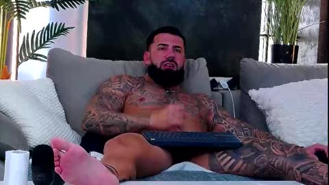 masterkingofmuscle online show from October 2025 06:45:02 AM