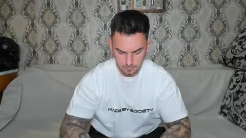 Snapshot of mastermusclejon chatting on December 2024 09:04:01 PM Jon online show from December 2024 09:04:01 PM