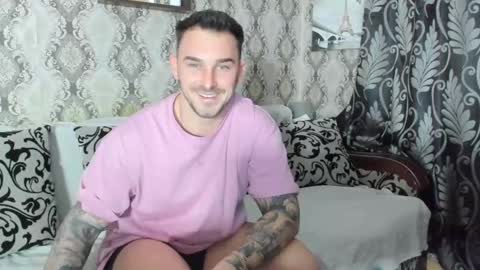 Snapshot of mastermusclejon chatting on January 2025 09:29:01 PM Jon online show from January 2025 09:29:01 PM