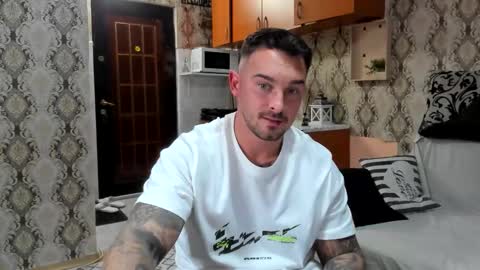 Snapshot of mastermusclejon chatting on September 2025 08:02:01 PM Jon online show from September 2025 08:02:01 PM