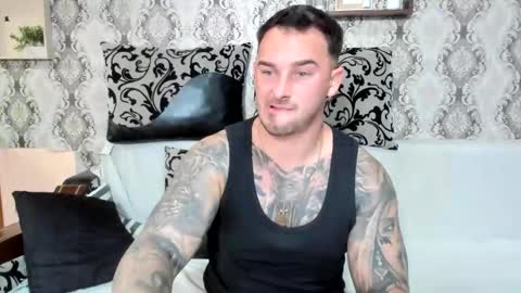 Snapshot of mastermusclejon chatting on October 2025 09:42:01 PM Jon online show from October 2025 09:42:01 PM