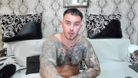 Snapshot of mastermusclejon chatting on November 2025 09:11:01 PM Jon online show from November 2025 09:11:01 PM