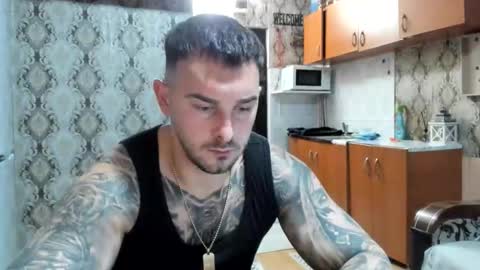 Snapshot of mastermusclejon chatting on November 2025 09:18:01 PM Jon online show from November 2025 09:18:01 PM