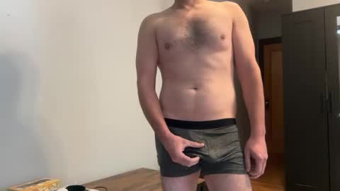 Aiden online show from October 2025 02:34:01 PM