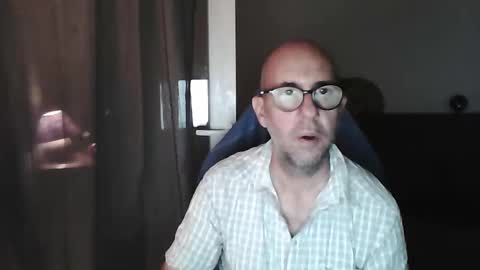 mat11efou online show from September 2025 07:19:02 PM