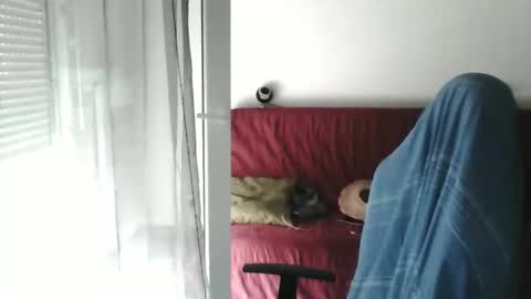 mat11efou online show from October 2025 07:17:01 AM