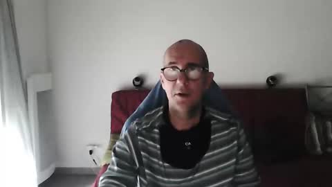 mat11efou online show from October 2025 11:31:01 AM