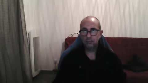 mat11efou online show from October 2025 06:32:02 PM