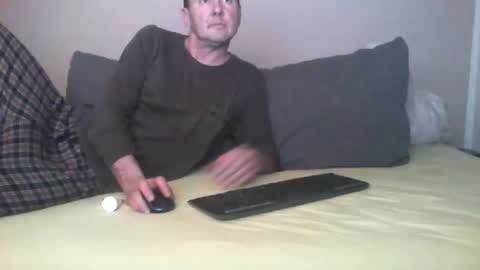 Snapshot of matejmiran chatting on January 2025 10:18:01 PM MATE AND BARB online show from January 2025 10:18:01 PM