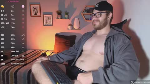 Mateo Ocampo online show from November 2025 08:11:01 PM