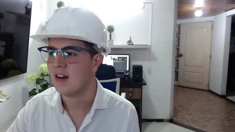  MATEO STRONG  online show from January 2026 08:34:02 PM