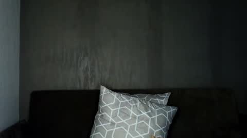 mateo_zeus online show from December 2024 07:04:02 AM