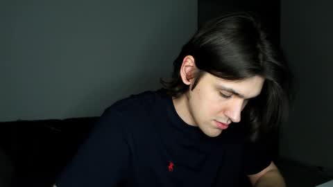 mateo_zeus online show from February 2026 05:25:02 AM