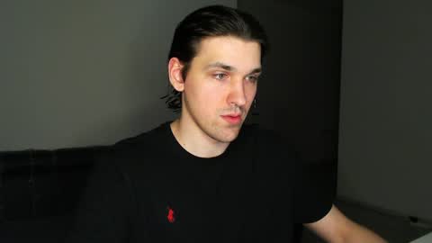 mateo_zeus online show from April 2026 11:42:01 PM