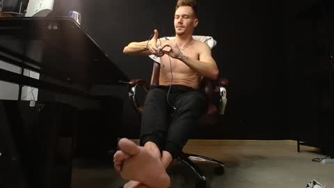 MateoBenjamin online show from January 2025 04:08:01 PM