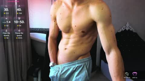 Snapshot of mateobenjamin chatting on May 2026 11:40:01 AM MateoBenjamin online show from May 2026 11:40:01 AM