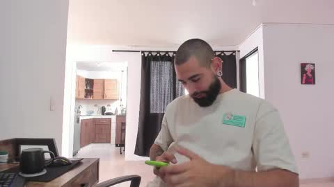 Matheus     online show from March 2026 06:34:02 PM