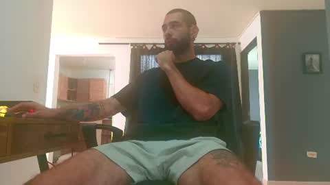 Snapshot of matheusbeard2 chatting on June 2026 03:00:02 PM Matheus online show from June 2026 03:00:02 PM