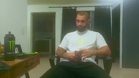Snapshot of matheusbeard2 chatting on July 2026 12:32:02 AM Matheus online show from July 2026 12:32:02 AM