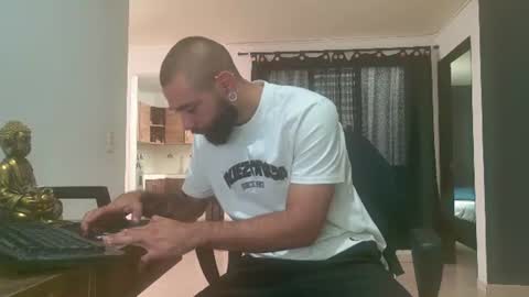 Snapshot of matheusbeard2 chatting on July 2026 09:06:02 PM Matheus online show from July 2026 09:06:02 PM