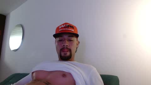 STRURIBE ON INSTAGRAM online show from March 2026 10:54:01 AM