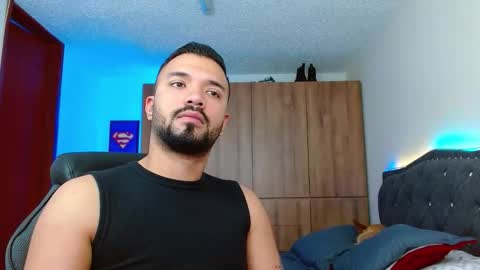 mathewhot3 online show from November 2025 10:04:01 PM