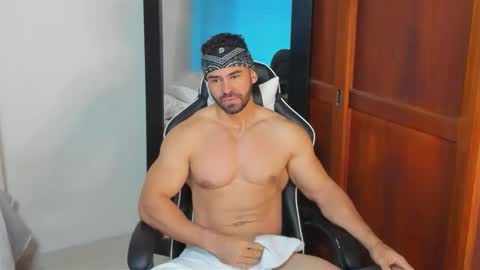 mathews_smith online show from October 2025 11:41:02 AM