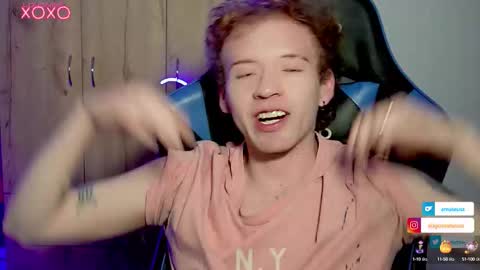 Alejandro Alex online show from October 2025 10:41:01 PM