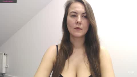 Snapshot of mati1da chatting on December 2024 08:28:01 PM Matild online show from December 2024 08:28:01 PM