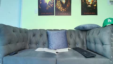 Snapshot of matias_costa chatting on February 2025 11:24:01 PM MATIAS COSTA online show from February 2025 11:24:01 PM