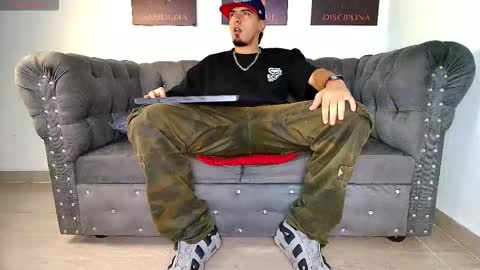 Snapshot of matias_costa chatting on November 2025 09:14:01 PM MATIAS COSTA online show from November 2025 09:14:01 PM