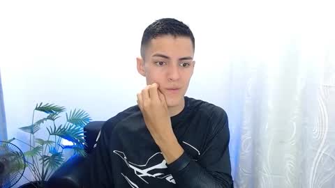 Matias online show from September 2025 01:54:01 PM