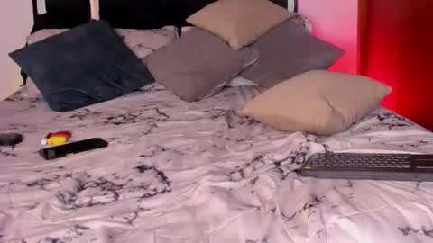 matius foxter online show from February 2026 01:10:02 AM