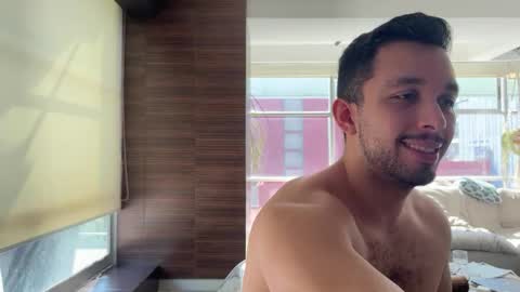 Snapshot of matt_artim chatting on February 2025 05:01:02 PM The Matt Leon online show from February 2025 05:01:02 PM