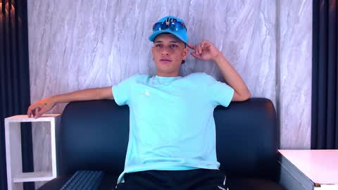 Matt Ruso online show from September 2025 07:15:02 PM