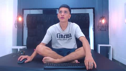 Matt Ruso online show from October 2025 06:17:02 PM