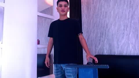 Matt Ruso online show from October 2025 07:04:02 PM